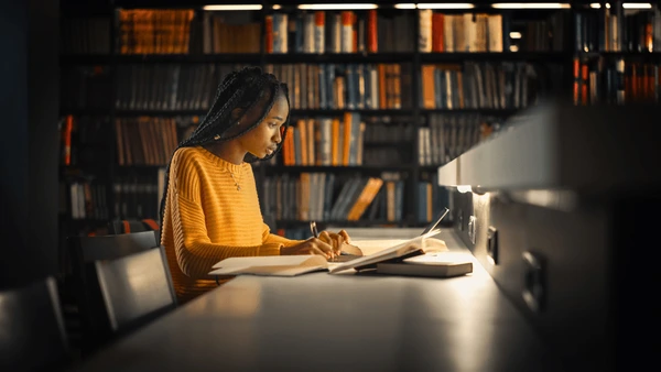 university-library-gifted-black-girl-600nw-1752957992